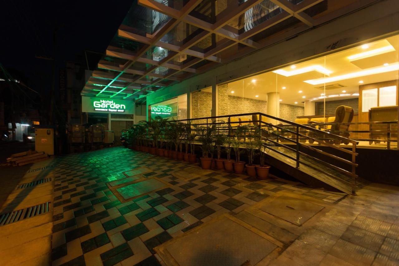 Hotel Garden Inn Коччи Экстерьер фото